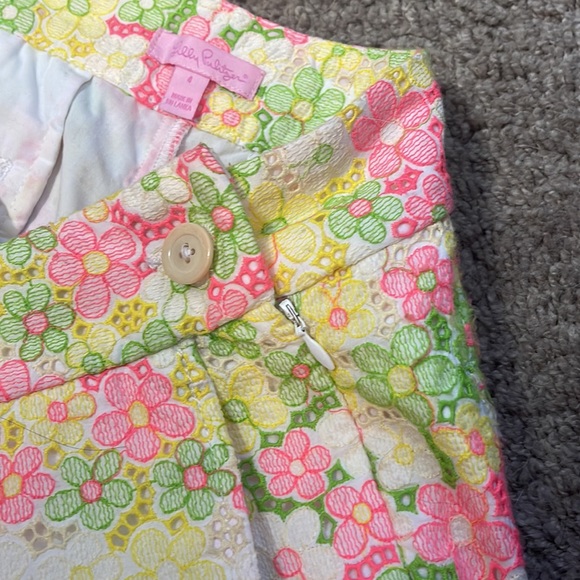 Lilly Pulitzer shorts - Picture 4 of 4